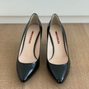 Prada Women Shoes (Black)